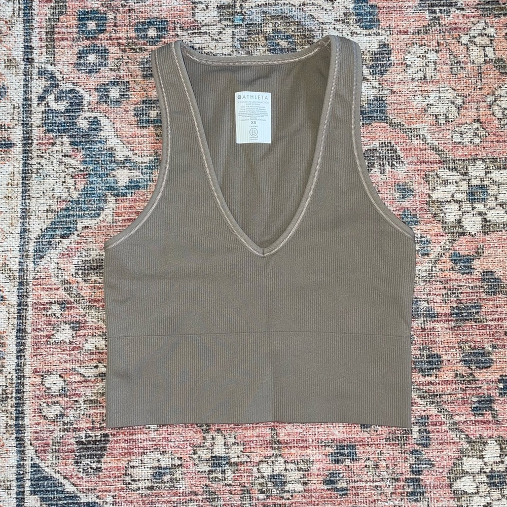 ATHLETA Taupe Aurora Seamless Crop Rib Tank - Size XS